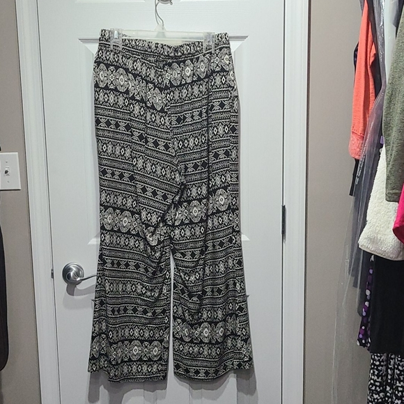 pants - Picture 1 of 1